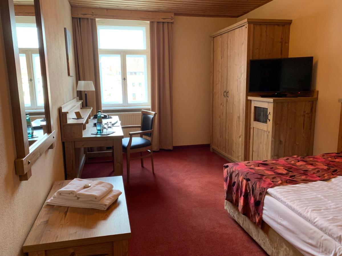 Hotel Goldner Loewe Stolpen Buitenkant foto